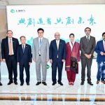 President Asif Ali Zardari, First Lady Bibi Aseefa Bhutto Zardari, Chairman PPP Bilawal Bhutto Zardari, and other senior dignitaries in a group photo with Mr. Wu Lei, Chairman of Shanghai Electric, and other officials at the company’s facilities.