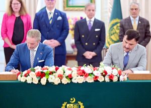 Prime Minister Muhammad Shehbaz Sharif witnesses singing of an MoU between Frontier Works Organization and United States Strategic Metals.