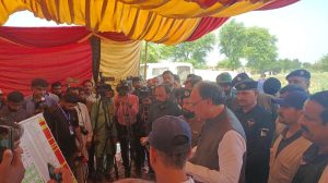 Finance minister visits flood-hit areas in Toba Tek Singh