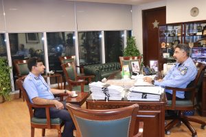 IGP Rizvi Reviews Performance of All Divisions, Issues Strict Directives