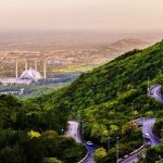 Islamabad welcomes changing weather: shift in lifestyle, wardrobe and health concerns