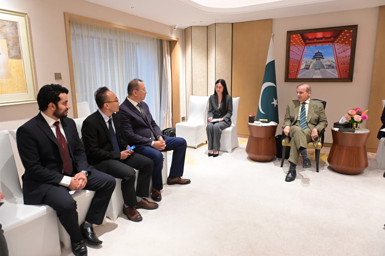 PM meets top Chinese business executives to boost B2B investment cooperation