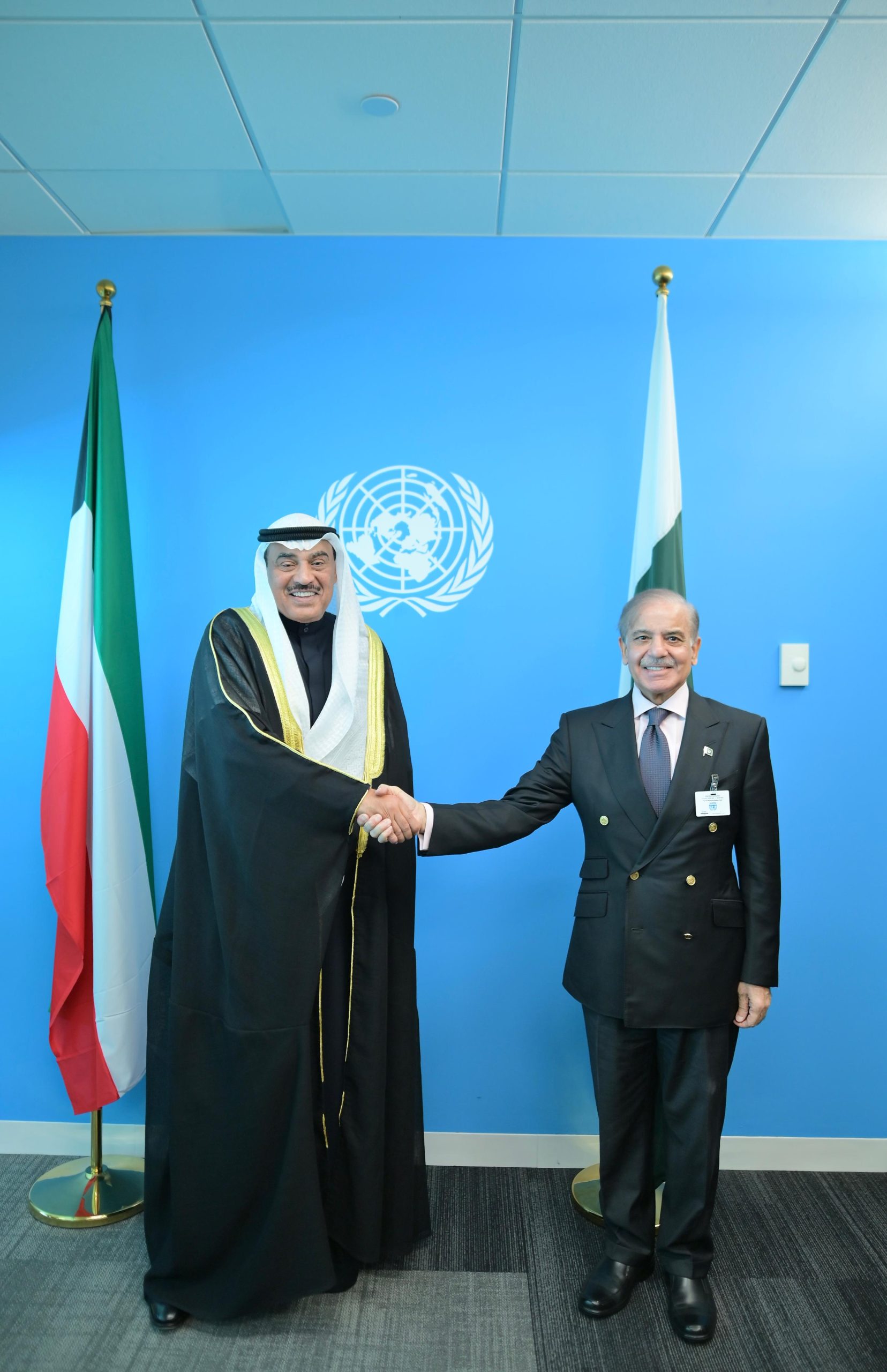PM exchanges views with Austrian Chancellor in German language, Kuwaiti Crown Prince in Arabic