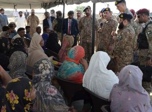 Field Marshal visits Kasur sector, flood relief camp in Jalalpur Pirwala, Multan