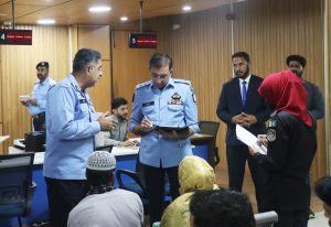 IGP Rizvi wins praise for surprise visit, orders enhanced public facilitation