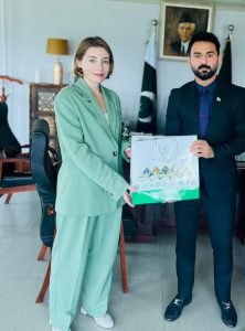 Russian Attachè visits Cultural Ministry to discuss new avenues of cooperation