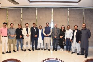 Media plays vital role in strengthening democratic system: Syedaal Khan
