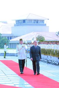 Prime Minister Muhammad Shehbaz Sharif inspects the Guard of Honour at Malaysian Prime Minister's Office (Purdana Putra).