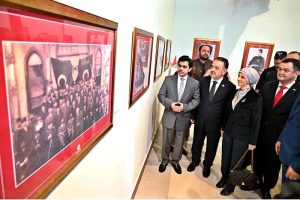Minister of State for Culture and Heritage Huzaifa Rehman alongwith Turkish Ambassador to Pakistan Dr. Irfan Neziroglu cutting ribbon to launch Art & Photography Exhibition titled “Common Heroes of Pakistan & Türkiye” at PNCA.