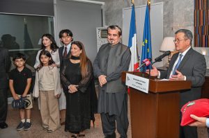 Syed Jamal Shah, a prominent figure in Pakistan’s art and culture, speaks after receiving the Chevalier de l’Ordre des Arts et des Lettres from France during a ceremony at the French Ambassador’s residence in Islamabad, attended by diplomats, artists, and cultural figures.