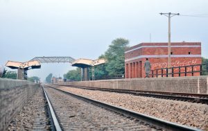 A view of the deserted New Multan Railway Station. The Multan Development Authority (MDA) had earlier proposed constructing a new station near the Nau Bahar Canal under broader city development initiatives. Built at a cost of Rs 45.521 million and inaugurated in 2011 to ease passenger and express train traffic from Multan Cantonment Station, the facility was briefly used for train stoppages but now lies neglected due to a lack of proper upkeep.