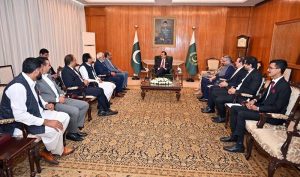 Acting President Syed Yousuf Raza Gilani meeting with Lord Shafaq Mohammad of Tinsley, Member of the House of Lords; former MEP Barrister Tanveer Hussain; and Chaudhary Mehboob Hussain at Aiwan-e-Sadr