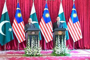 Prime Minister of Pakistan Muhammad Shehbaz Sharif and Prime Minister of Malaysia Dato Seri Anwar Ibrahim giving Joint Press statement.
