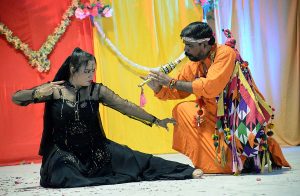 – Artists performing on the Stage during music function at Arts Council of Pakistan Larkana.