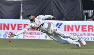 Pakistan's fielder Babar Azam attempts a catch of South Africa's batter Senuran Muthusamy during the third day of the second Test match between Pakistan and South Africa at the Rawalpindi Cricket Stadium.
