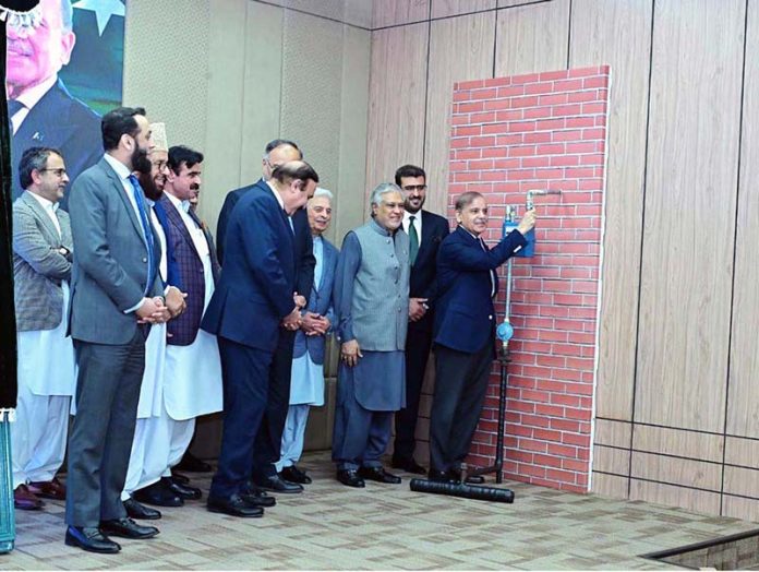 Prime Minister Muhammad Shehbaz Sharif inaugurates restoration of domestic connections of Regasified Liquified Natural Gas Prime Minister Muhammad Shehbaz Sharif inaugurates restoration of domestic connections of Regasified Liquified Natural Gas
