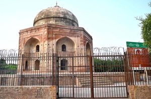 A view of the tomb of Khan-e-Jahan Bahadur Zafar Jung Kokaltash, a Mughal Subehdar (Governor) of Lahore from 1691 to 1693. This 17th-century mausoleum, located in Mohalla Ganj, belongs to the governor who was dismissed from his office by Emperor Aurangzeb Alamgir in mid-1693. Khan-e-Jahan died four years later, on 23 November 1697, and was buried at this site.