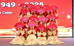 Chief Secretary KP Shahab Ali Shah and China Window Administrator Amjad Aziz Malik along with other officials cutting cake to mark the 76th Anniversary of the Republic of China organized by China Window.
