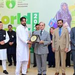 Prime Minister Muhammad Shehbaz Sharif presents awards to polio workers for the recognition of their services in the Pakistan Polio Eradication Programme, on World Polio Day