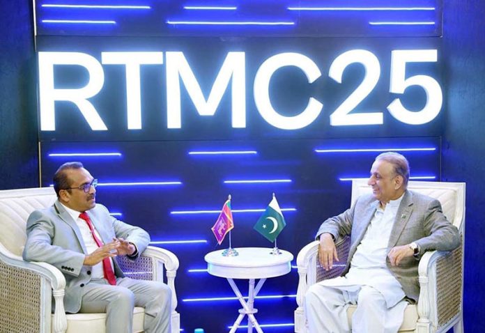 Sri Lanka's Minister for Transport Bimal Niroshan Rathnayake held meeting with Federal Minister for Communications Abdul Aleem Khan Sri Lanka's Minister for Transport Bimal Niroshan Rathnayake held meeting with Federal Minister for Communications Abdul Aleem Khan