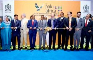 Federal Minister for Commerce, H.E. Jam Kamal Khan, along with Chief Guest H.E. Dr. Alemu Sime Feyisa, Minister of Transport and Logistics of Ethiopia, cuts the ribbon to inaugurate the 5th Pakistan–Africa Trade Development Conference and “Made in Pakistan” Exhibition at Millennium Hall, Addis Ababa