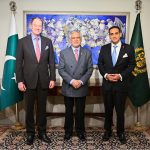 Deputy Prime Minister and Foreign Minister Senator Mohammad Ishaq Dar in a group photo with Lord Aamer Sarfaraz of Kensington & UK’s former Chief of the General Staff, General Sir Patrick Sanders, at MoFA