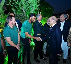 Prime Minister Muhammad Shehbaz Sharif interacts with the management and players of Pakistan Cricket team