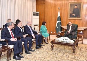 President Asif Ali Zardari with Dr. Numan Kurtulmuş, Speaker of the Grand National Assembly of Türkiye, and Mrs. Sahiba Gafarova, Chairperson of the Milli Majlis of Azerbaijan, during their call at Aiwan-e-Sadr