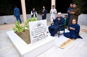 President Asif Ali Zardari visited Baloo ja Qubaa in Nawabshah, the shrine of his mother and father, accompanied by Sindh Home Minister Zia ul Hasan Lanjar, Sindh Minister for Prisons Haji Ali Hassan Zardari, and Balochistan provincial minister Mir Ali Hassan Brohi.