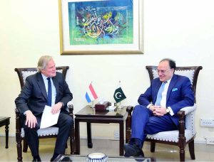 The new Ambassador of the Kingdom of the Netherlands to Pakistan, Mr. Robert-Jan Siegert, calls on Federal Minister for Finance and Revenue, Senator Muhammad Aurangzeb, at the Finance Division