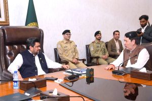 Governor Gilgit-Baltistan, Syed Mehdi Shah is meeting with at the Governor Sindh, Kamran Khan Tessori at Governor House.