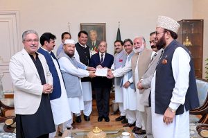 A delegation of Parliamentarians and Political leaders from Khyber Pakhtunkhwa call on Prime Minister Muhammad Shehbaz Sharif