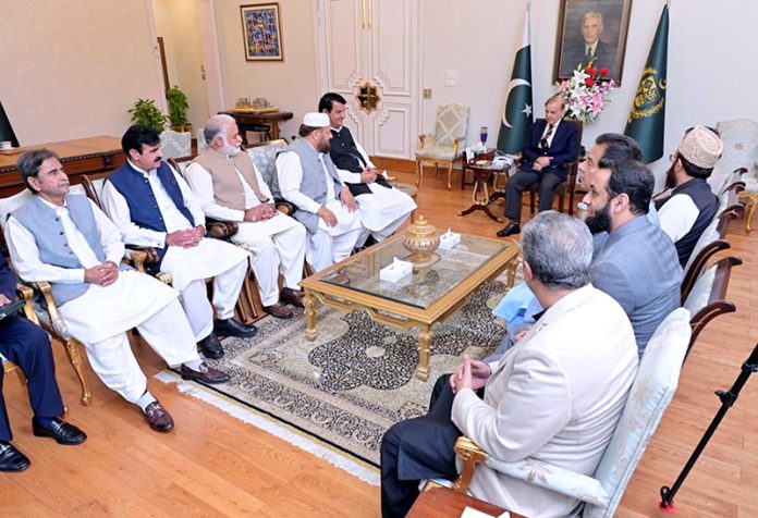 A delegation of Parliamentarians and Political leaders from Khyber Pakhtunkhwa call on Prime Minister Muhammad Shehbaz Sharif