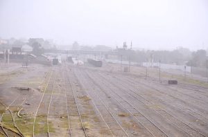 The city is facing unhealthy air quality as dust and particulate matter are increasing, reducing visibility and polluting the environment.