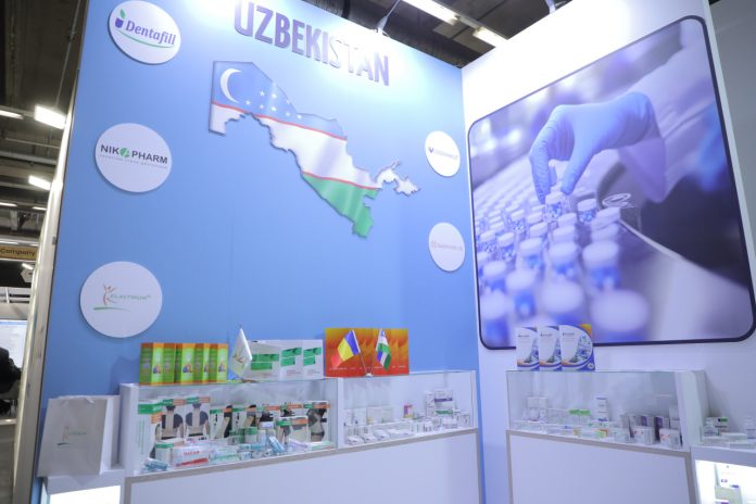 Uzbekistan participates in pharmaceutical exhibition