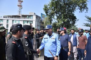 IGP Rizvi reviews security at Faizabad, various duty points across capital