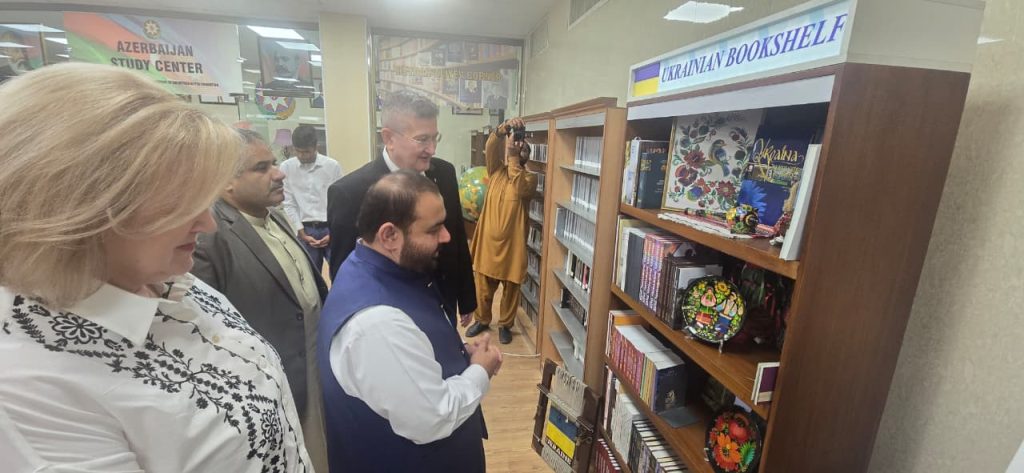 Cultural Minister inaugurates “Ukrainian Bookshelf” at National Library