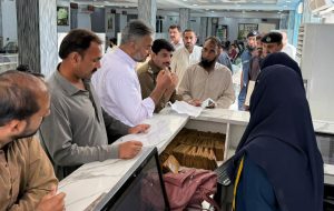 CTO inspects Traffic HQ licensing hall, orders better facilities