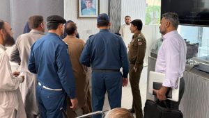 CTO inspects Traffic HQ licensing hall, orders better facilities