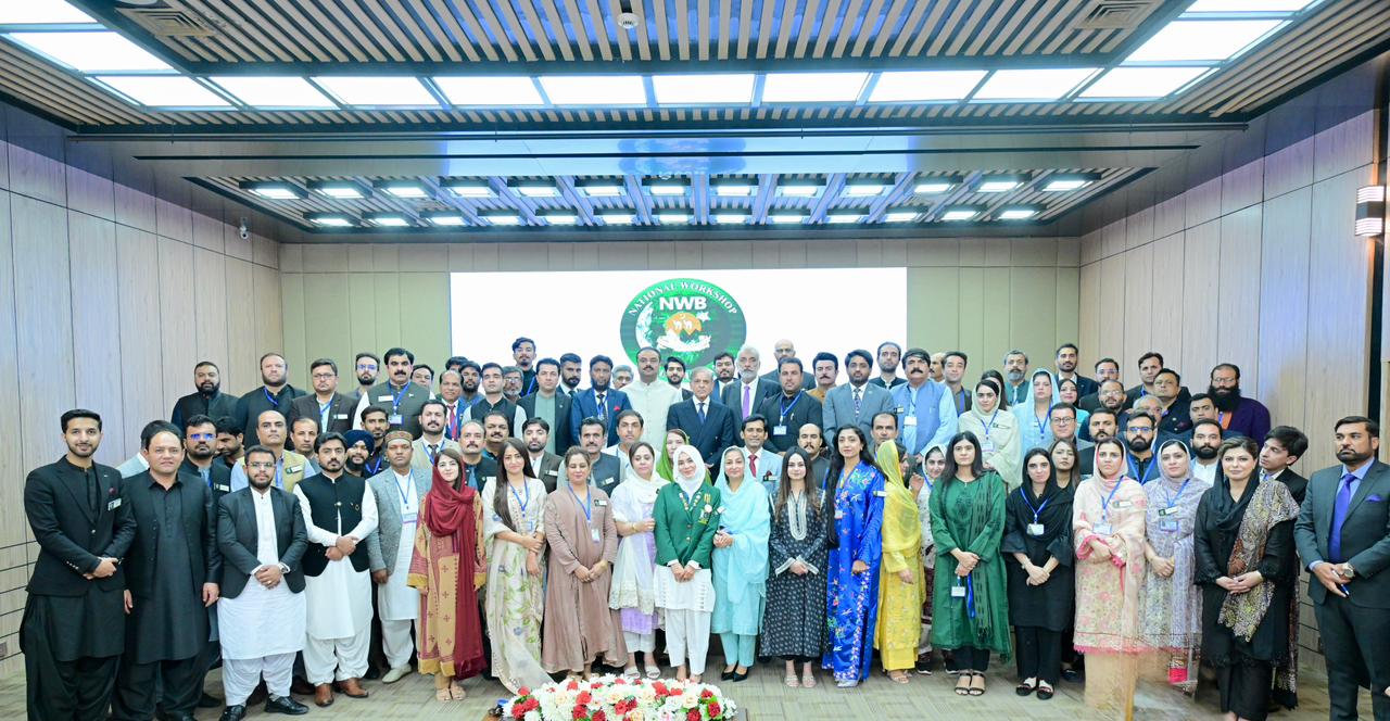 PM for fostering affection, unity to overcome all challenges