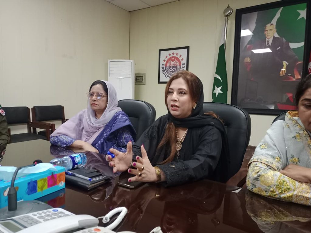 Certificates awarded to students completing handicraft course, Friends of Police internship