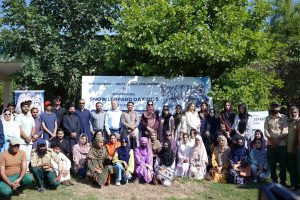Pakistan treks for the ‘Ghost of the Mountains’ on Snow Leopard Day
