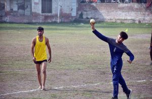 Students participate in the marathon race during the Annual Inter-School Sports Gala 2025 at Saleemi Chowk Al-Fatah Sports Complex, organized by the District Education Authority in collaboration with the Sports Department Faisalabad.