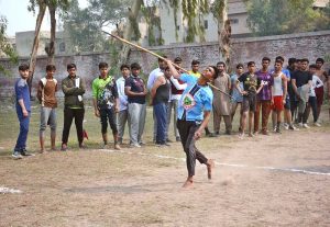 Students participate in the marathon race during the Annual Inter-School Sports Gala 2025 at Saleemi Chowk Al-Fatah Sports Complex, organized by the District Education Authority in collaboration with the Sports Department Faisalabad.