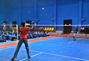Students participate in the marathon race during the Annual Inter-School Sports Gala 2025 at Saleemi Chowk Al-Fatah Sports Complex, organized by the District Education Authority in collaboration with the Sports Department Faisalabad.