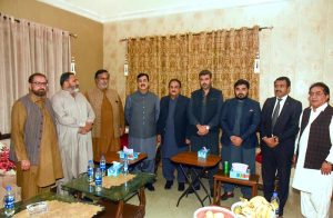 MPA Kamran Abdullah Murral hosted a luncheon in honour of Acting President Syed Yusuf Raza Gilani, attended by prominent political and social figures. Discussions focused on the constituency's situation, public welfare, development projects, and the upcoming local government elections. MNA Syed Abdul Qadir Gilani, former MPA Syed Ahmad Mujtaba Gilani, and Dr. Javed Siddiqui were also present