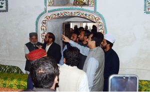 Acting President Syed Yusuf Raza Gilani visits at the shrine of Hazrat Musa Pak and instructed the Deputy Commissioner, Multan, to expedite the expansion project