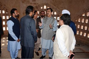 Acting President Syed Yusuf Raza Gilani visits at the shrine of Hazrat Musa Pak and instructed the Deputy Commissioner, Multan, to expedite the expansion project