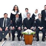 The Hon'ble Chief Justice of Pakistan, Mr. Justice Yahya Afridi, in a Group photo with the outgoing cabinet of Supreme Court Bar Association at the Supreme Court