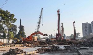 Construction work underway on the major remodeling project of Kachehri Chowk, one of the busiest intersections linking Rawalpindi city, is underway to ensure a smoother traffic flow for over 200,000 vehicles passing daily through the twin cities’ route